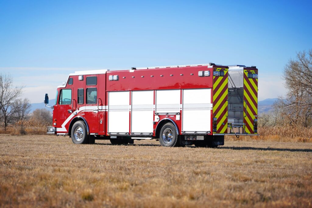 canmore1171-streetside-rear